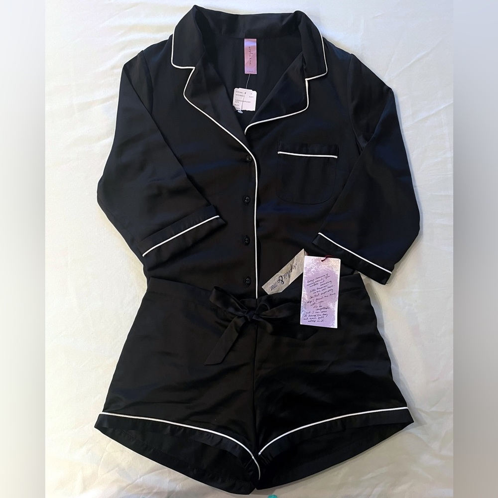 NWT Women Sophie & Me by 21 Black Pajama Set Size XS